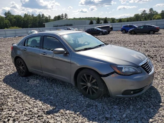 Photo 3 VIN: 1C3CCBBGXCN302126 - CHRYSLER 200 