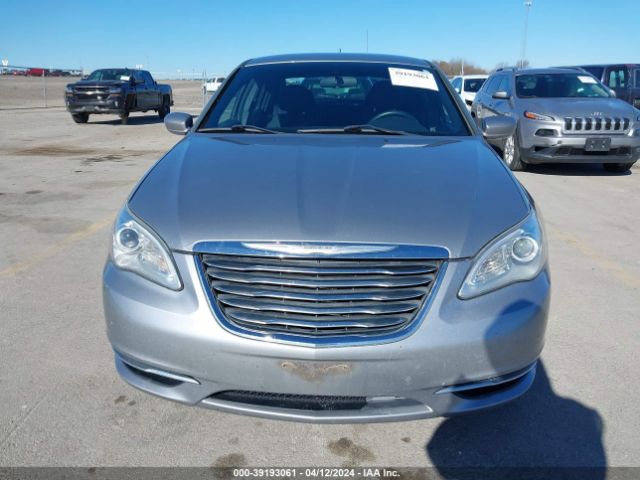 Photo 5 VIN: 1C3CCBBGXDN669092 - CHRYSLER 200 