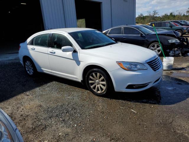 Photo 3 VIN: 1C3CCBBGXEN105590 - CHRYSLER 200 TOURIN 