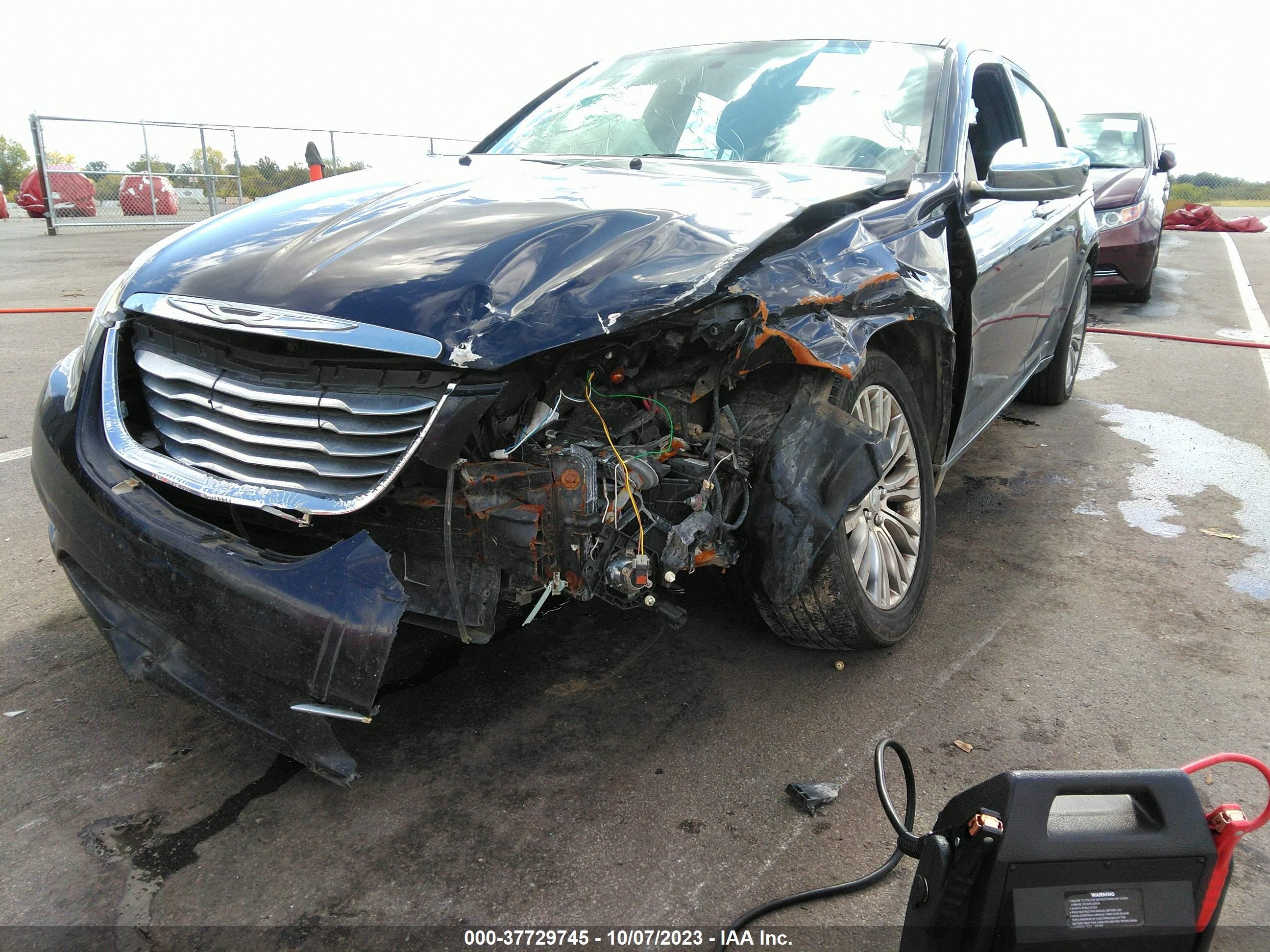 Photo 5 VIN: 1C3CCBCB0CN257846 - CHRYSLER 200 