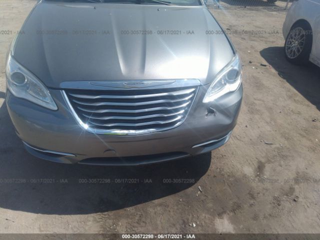 Photo 5 VIN: 1C3CCBCB1CN305564 - CHRYSLER 200 