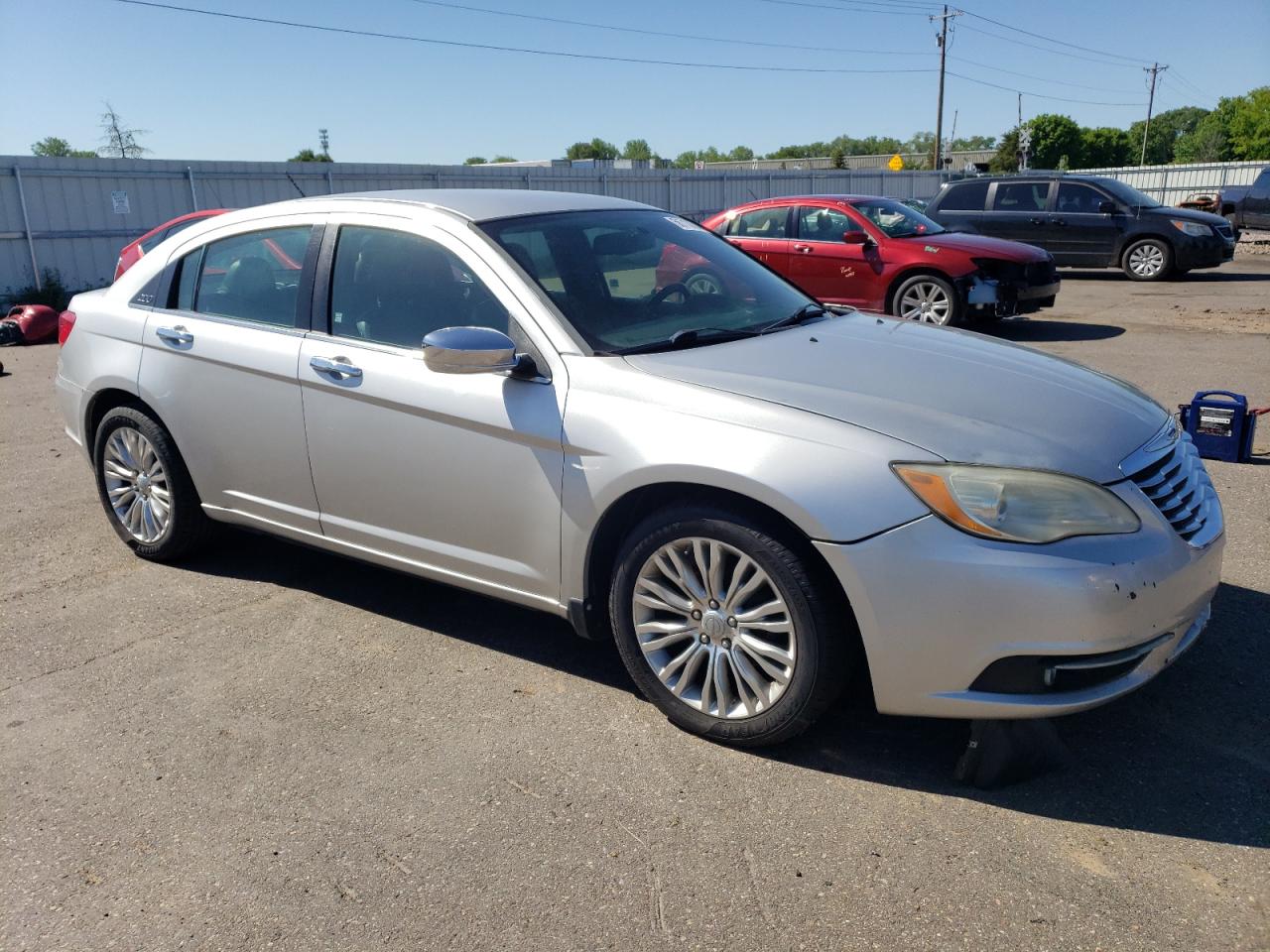 Photo 3 VIN: 1C3CCBCB8CN162368 - CHRYSLER 200 