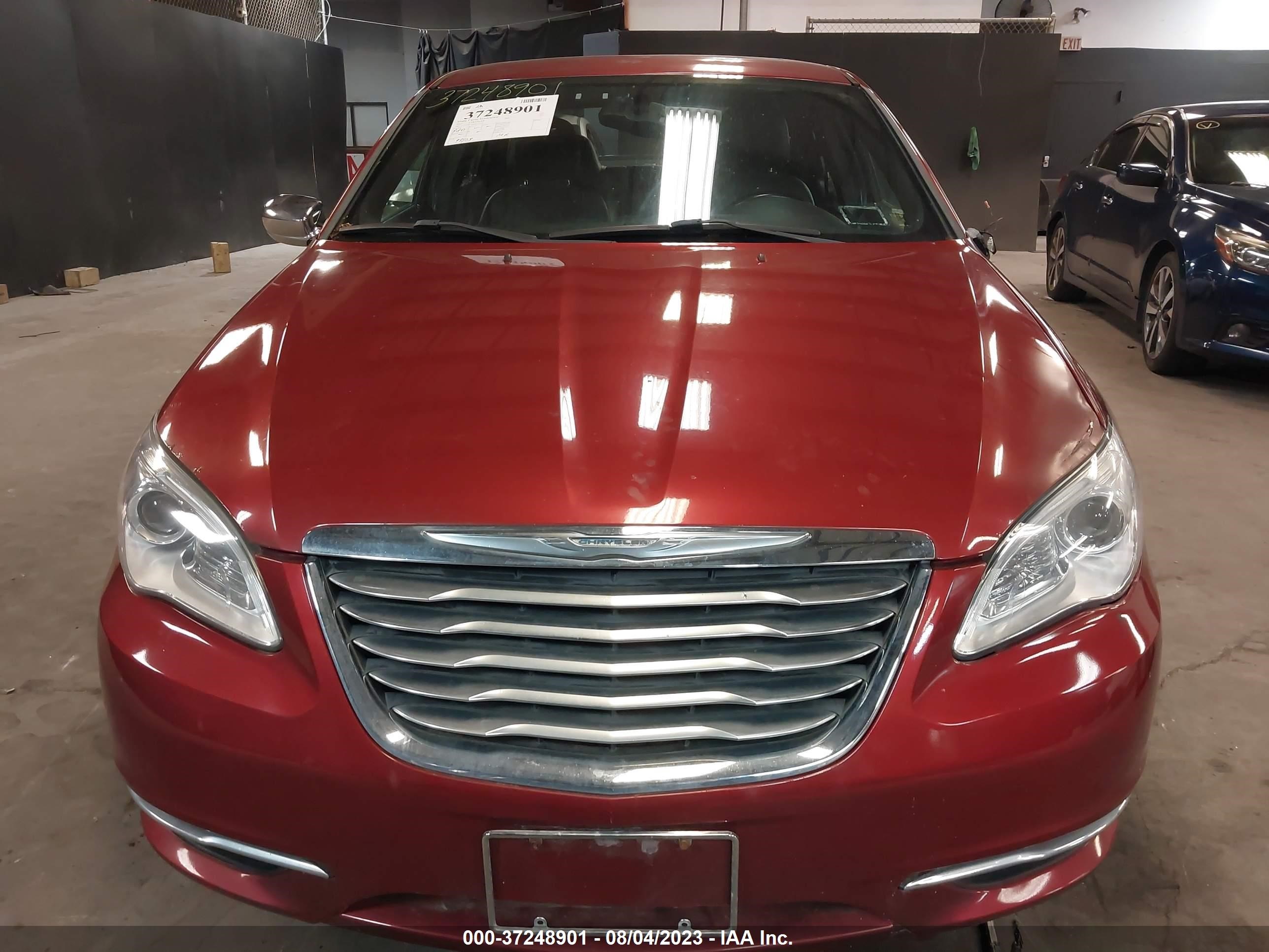 Photo 11 VIN: 1C3CCBCG0DN723322 - CHRYSLER 200 