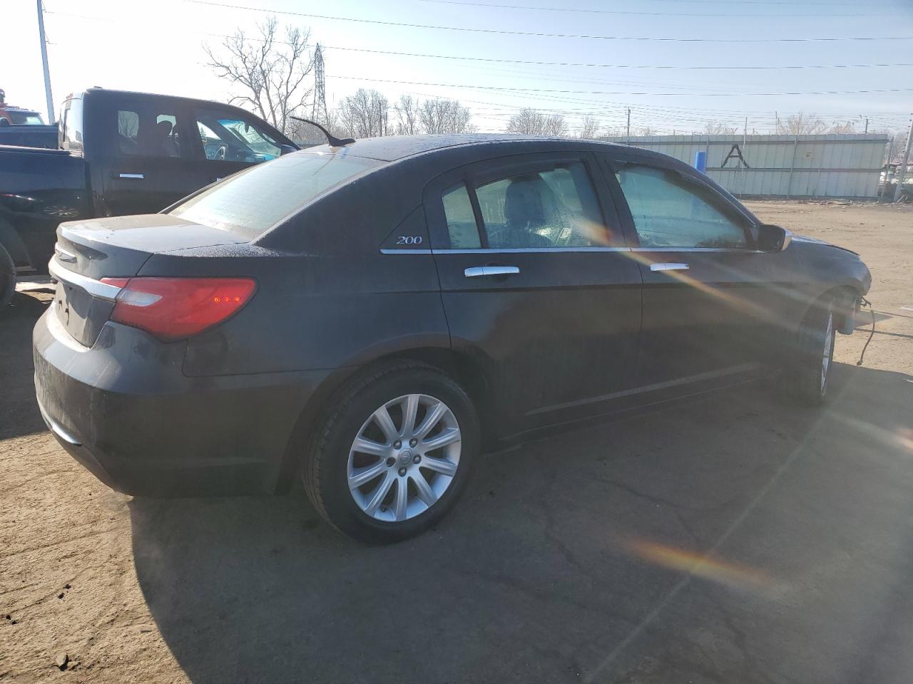 Photo 2 VIN: 1C3CCBCG1DN609488 - CHRYSLER 200 