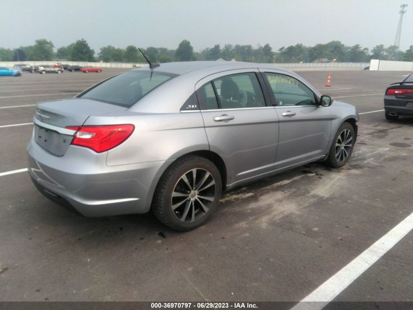 Photo 3 VIN: 1C3CCBCG1EN135365 - CHRYSLER 200 