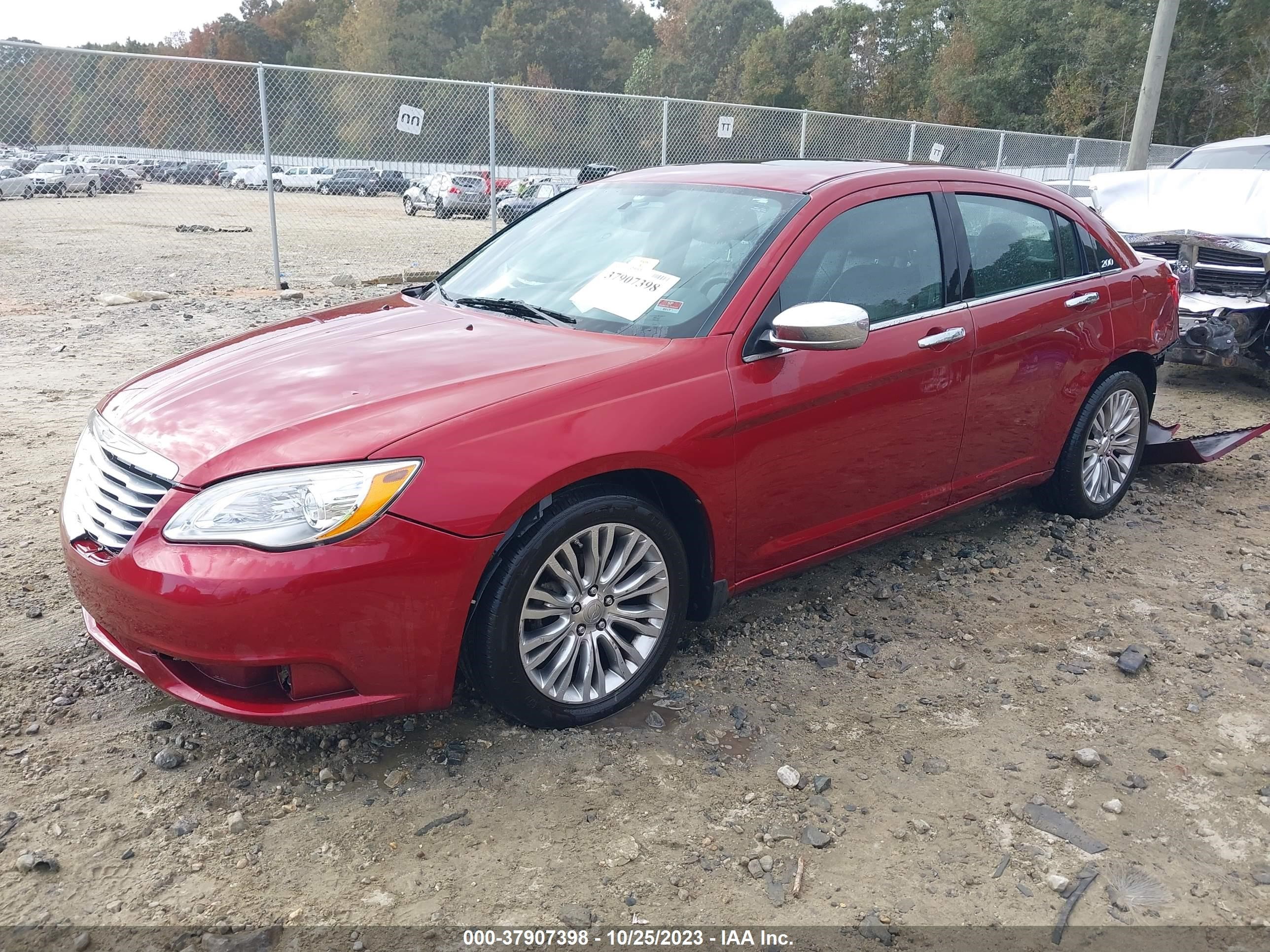 Photo 1 VIN: 1C3CCBCG3CN116832 - CHRYSLER 200 