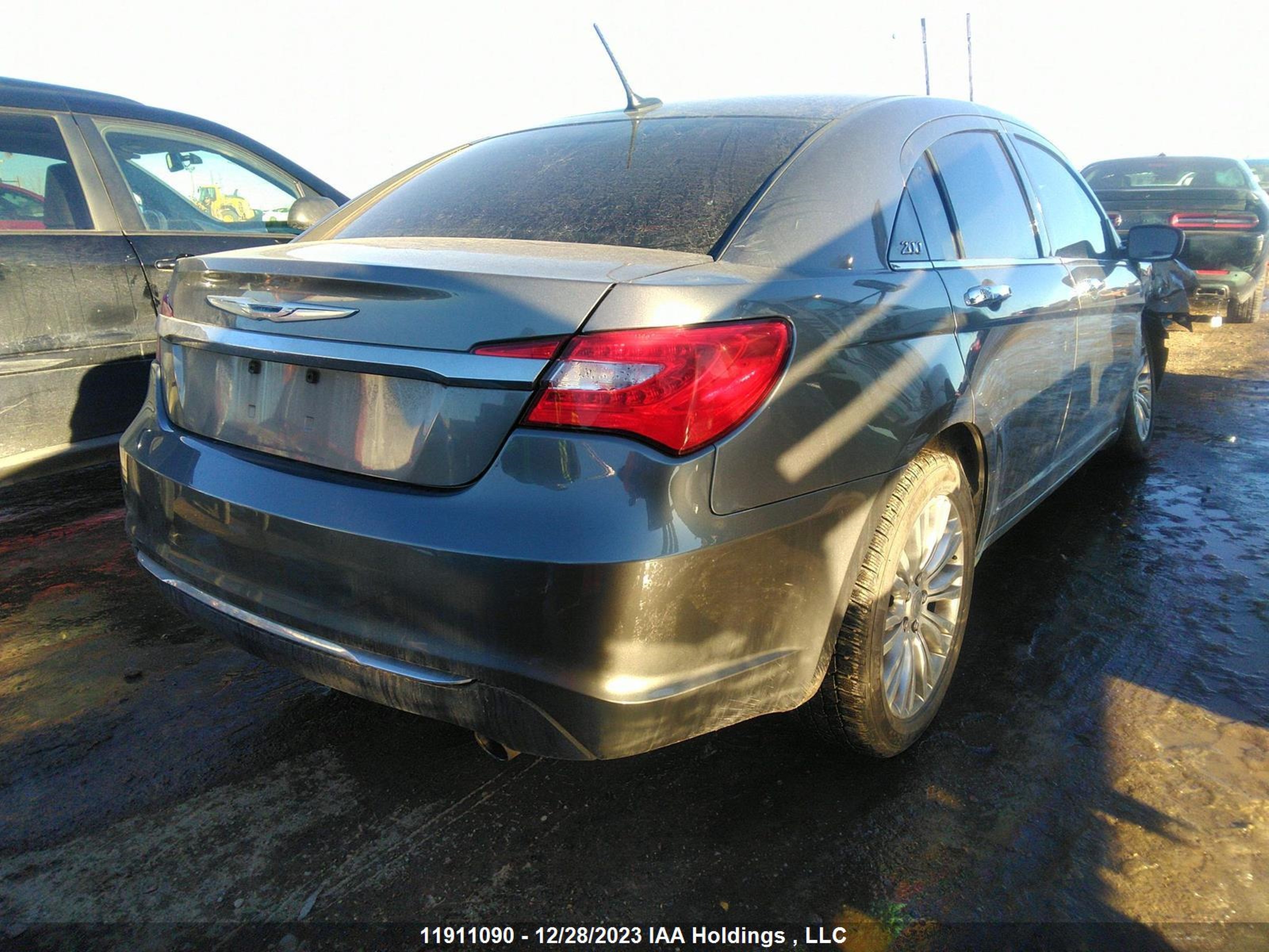 Photo 3 VIN: 1C3CCBCG3CN219183 - CHRYSLER 200 