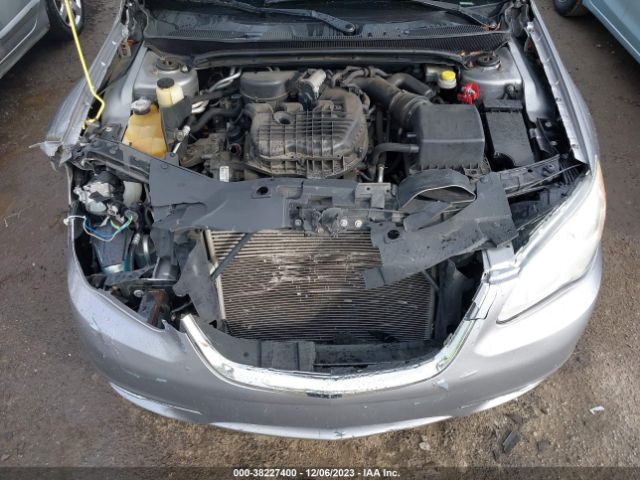 Photo 9 VIN: 1C3CCBCG3DN510185 - CHRYSLER 200 