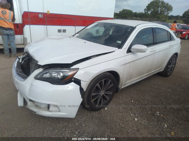 Photo 1 VIN: 1C3CCBCG4DN744982 - CHRYSLER 200 