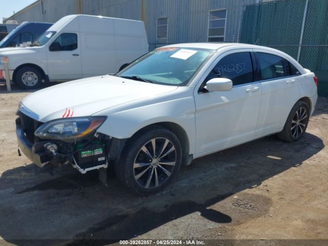 Photo 1 VIN: 1C3CCBCG5DN543298 - CHRYSLER 200 