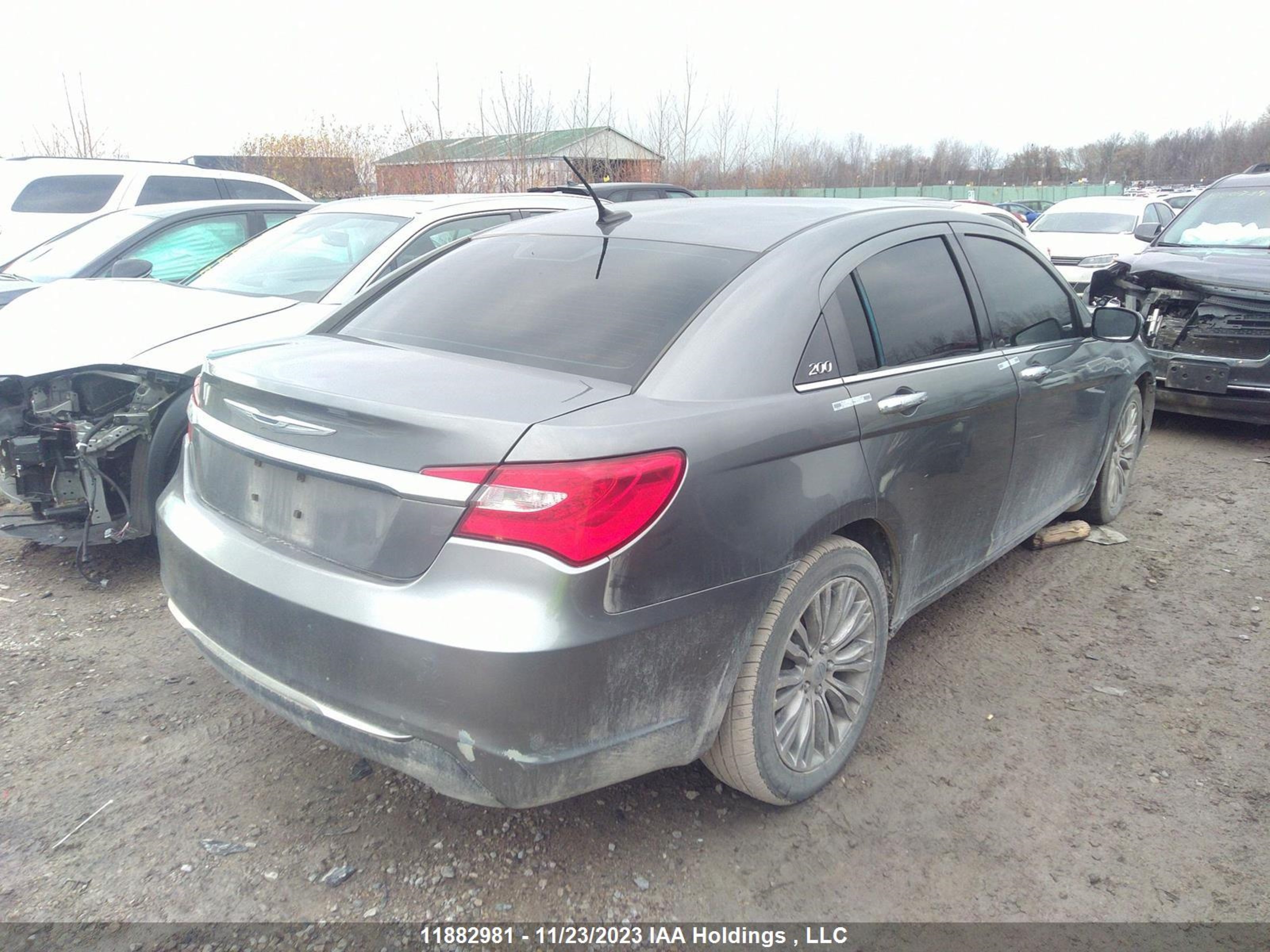 Photo 3 VIN: 1C3CCBCG6CN295058 - CHRYSLER 200 