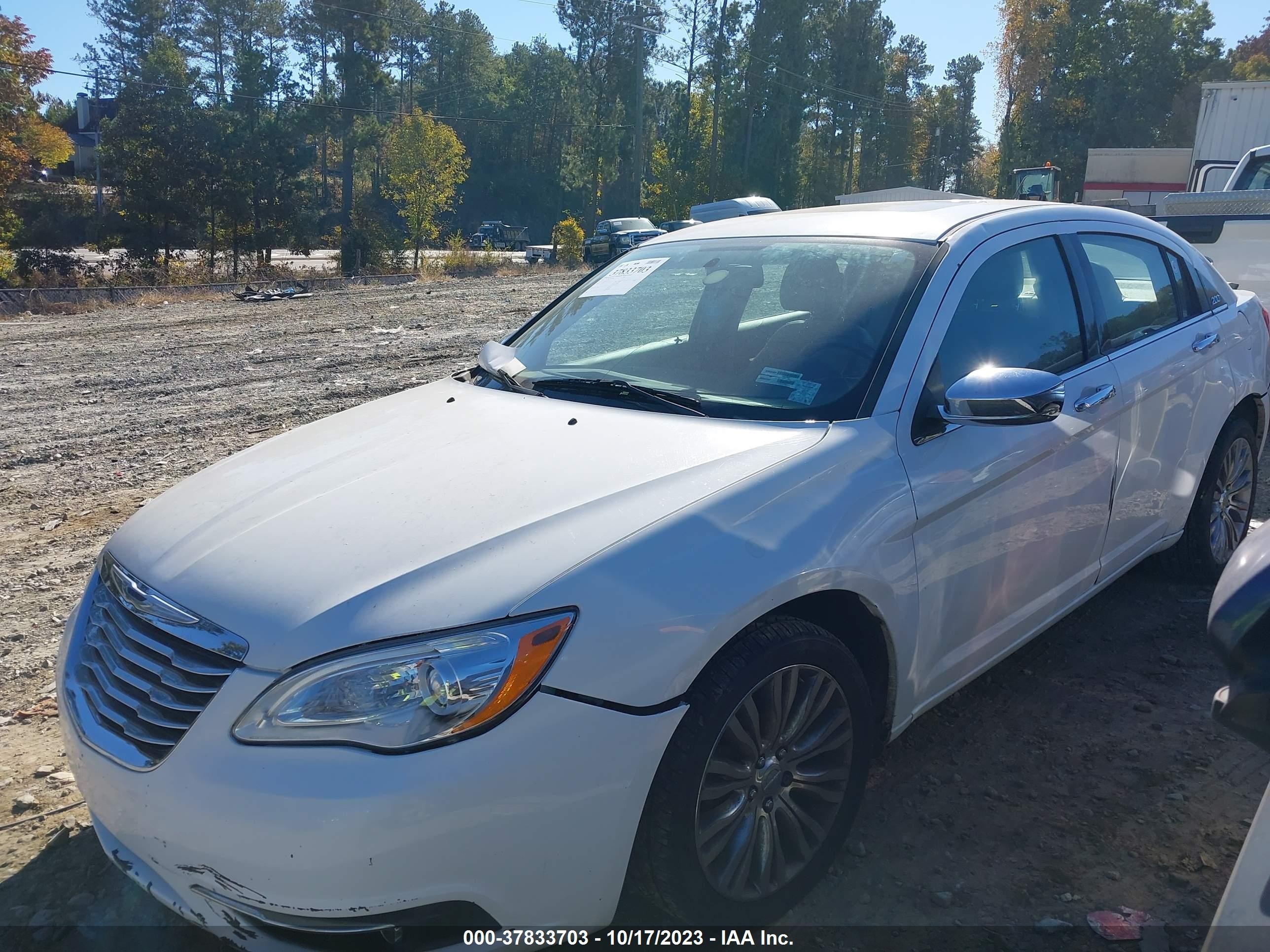 Photo 1 VIN: 1C3CCBCG6DN522752 - CHRYSLER 200 