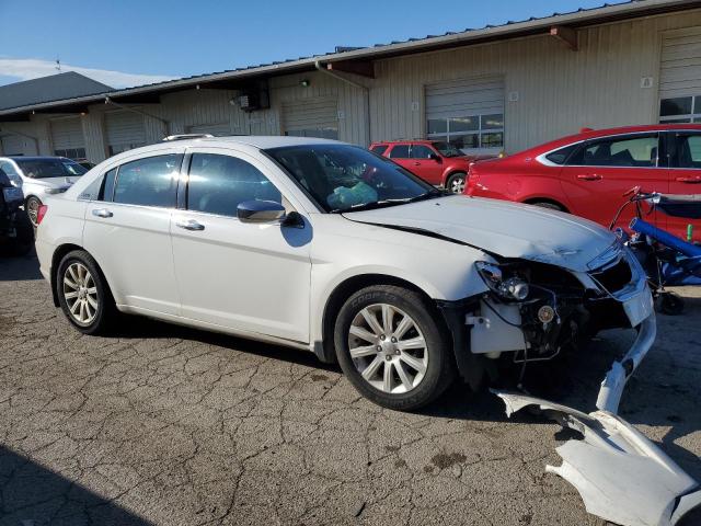 Photo 3 VIN: 1C3CCBCG6DN524002 - CHRYSLER 200 