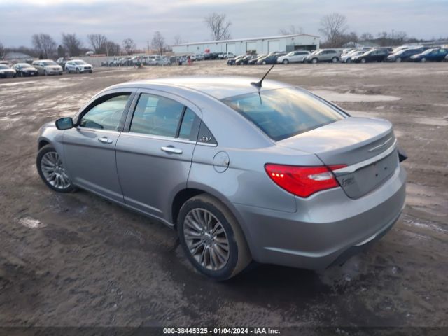 Photo 2 VIN: 1C3CCBCG7DN570664 - CHRYSLER 200 