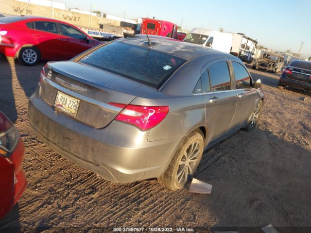 Photo 3 VIN: 1C3CCBCG8DN578871 - CHRYSLER 200 