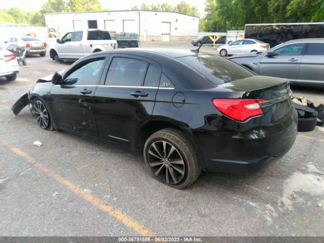 Photo 2 VIN: 1C3CCBCG8DN700273 - CHRYSLER 200 