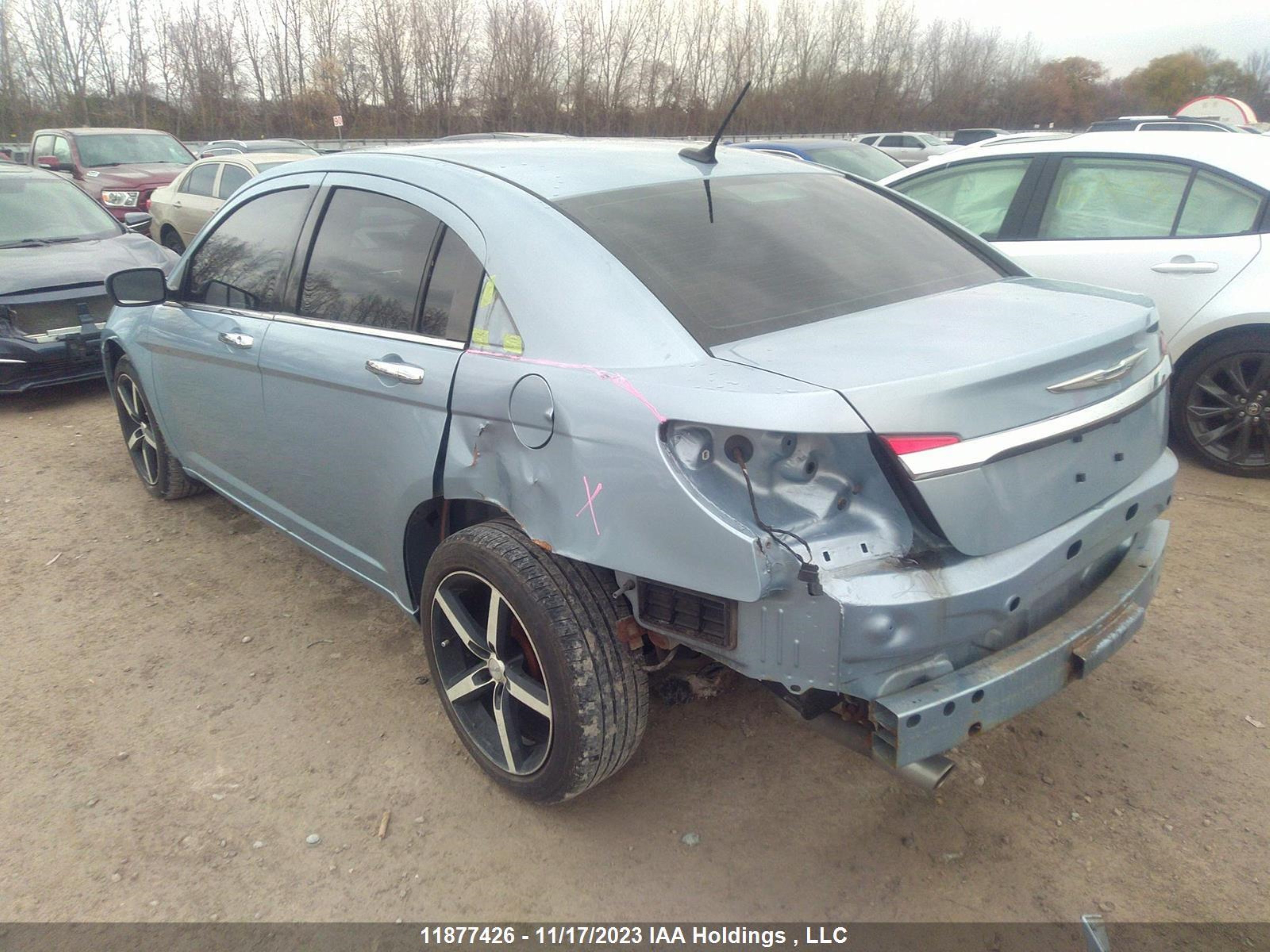 Photo 2 VIN: 1C3CCBCG9DN757663 - CHRYSLER 200 