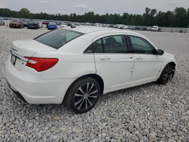 Photo 2 VIN: 1C3CCBHG8CN276830 - CHRYSLER 200 S 