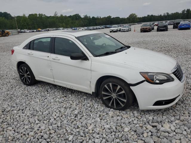 Photo 3 VIN: 1C3CCBHG8CN276830 - CHRYSLER 200 S 