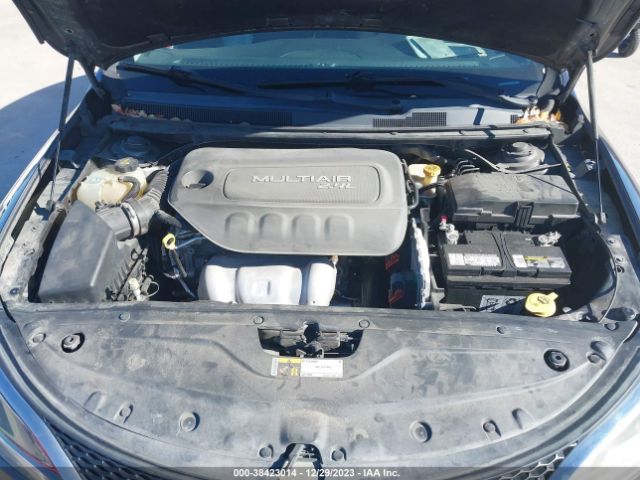 Photo 9 VIN: 1C3CCCAB0FN541619 - CHRYSLER 200 