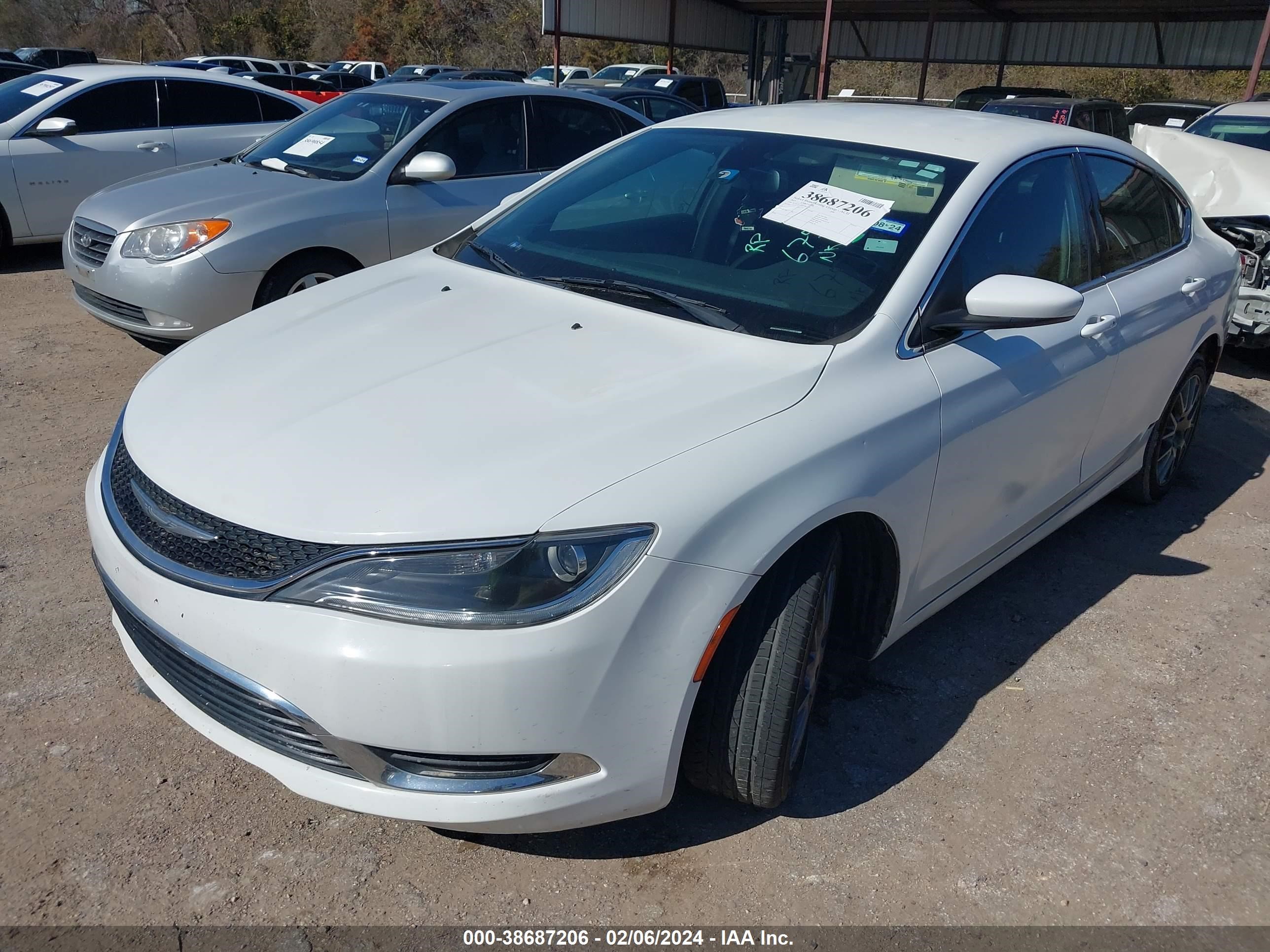 Photo 1 VIN: 1C3CCCAB0FN675157 - CHRYSLER 200 