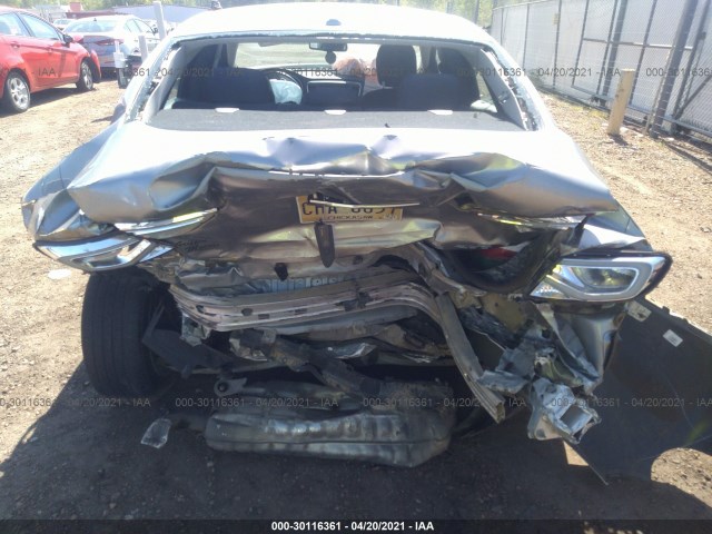 Photo 5 VIN: 1C3CCCAB0FN687163 - CHRYSLER 200 