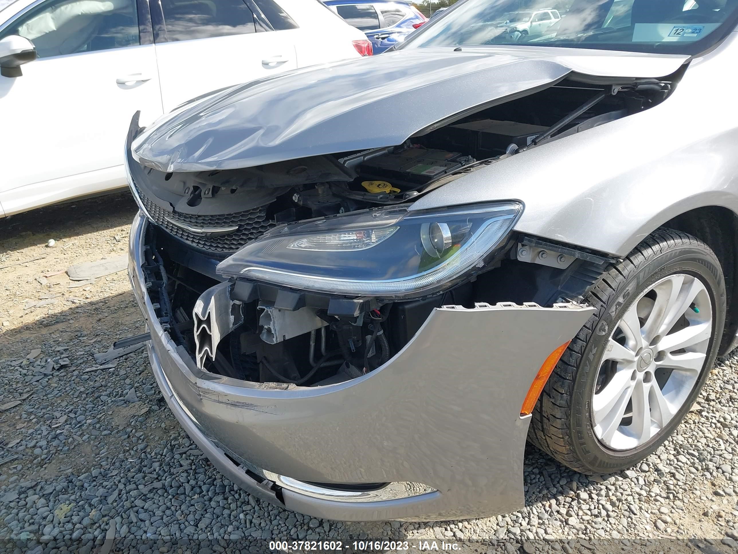 Photo 5 VIN: 1C3CCCAB0GN164386 - CHRYSLER 200 