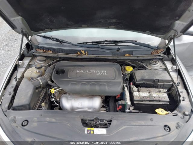 Photo 9 VIN: 1C3CCCAB0GN180362 - CHRYSLER 200 