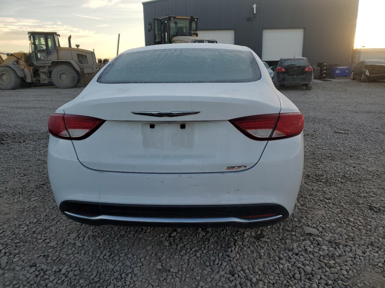 Photo 5 VIN: 1C3CCCAB1FN631362 - CHRYSLER 200 