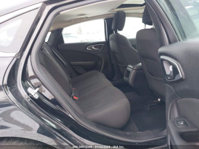 Photo 7 VIN: 1C3CCCAB1FN694638 - CHRYSLER 200 