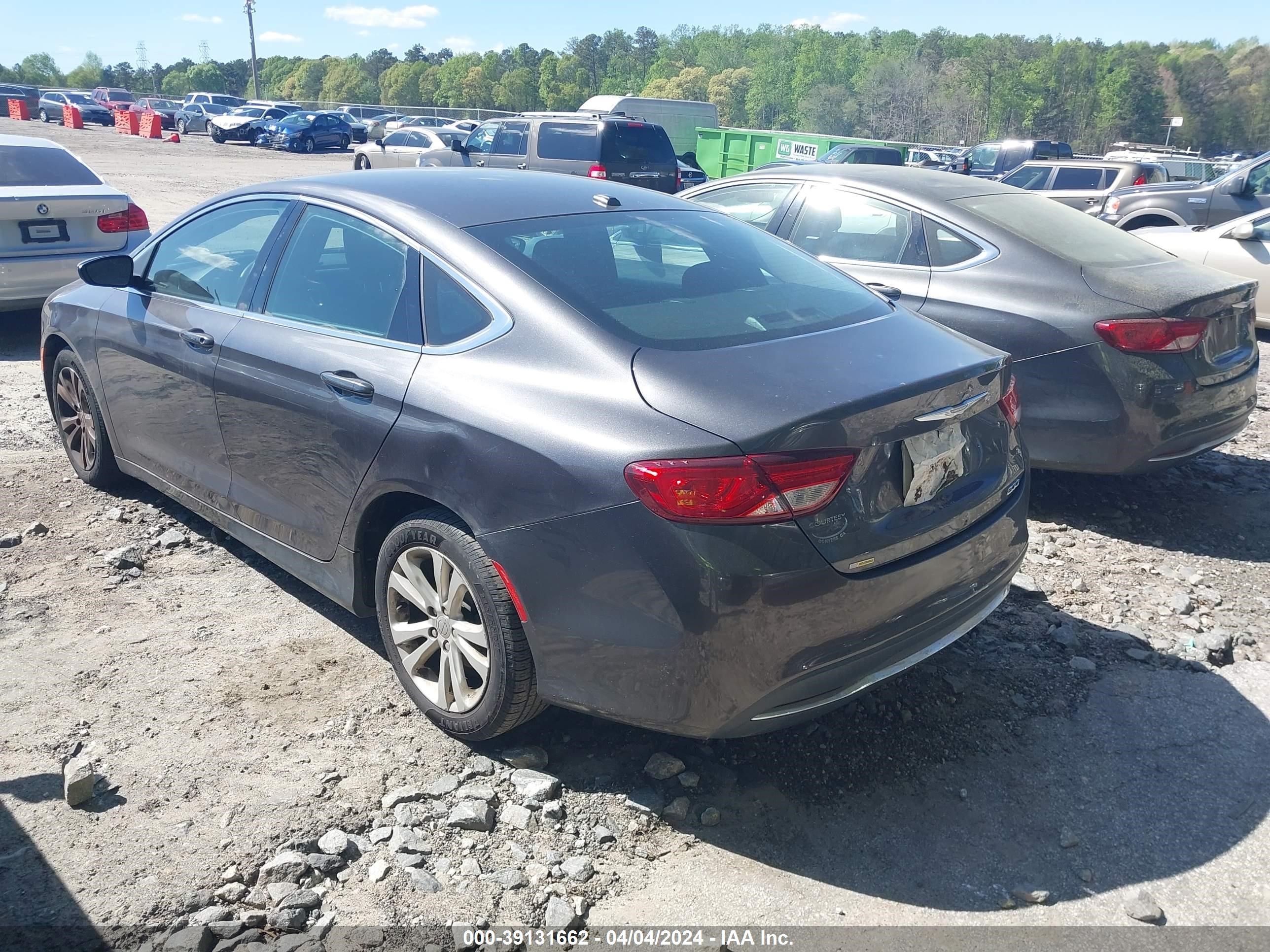 Photo 2 VIN: 1C3CCCAB1FN696230 - CHRYSLER 200 