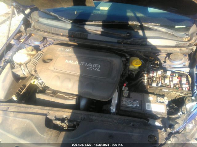 Photo 9 VIN: 1C3CCCAB1FN747788 - CHRYSLER 200 