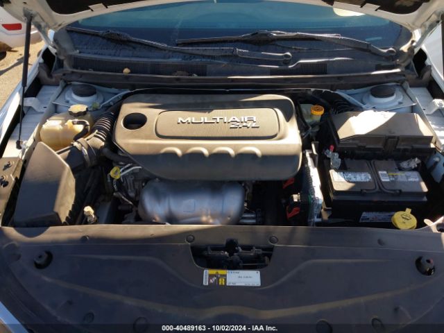 Photo 9 VIN: 1C3CCCAB1GN104665 - CHRYSLER 200 