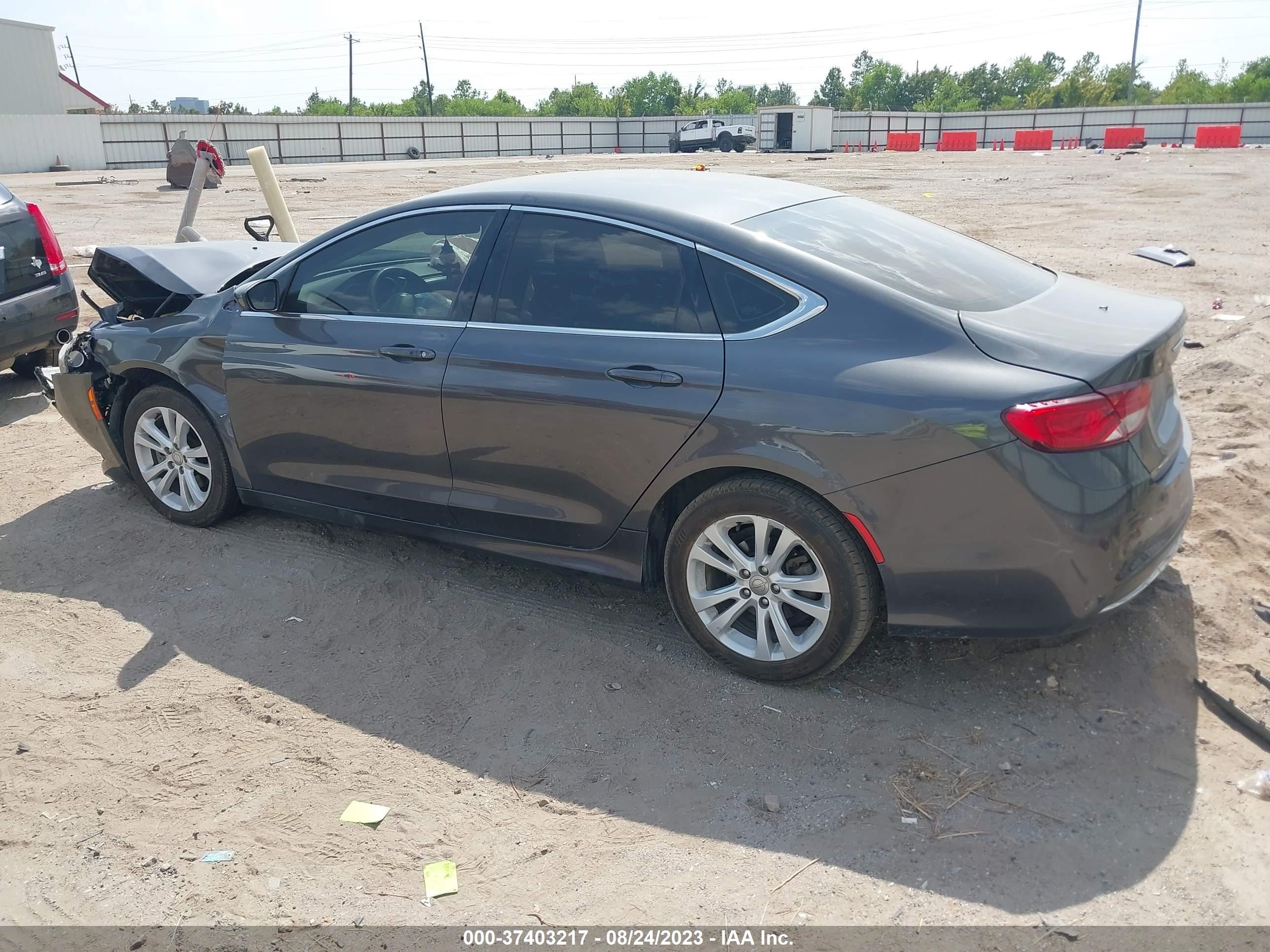 Photo 2 VIN: 1C3CCCAB1GN160962 - CHRYSLER 200 