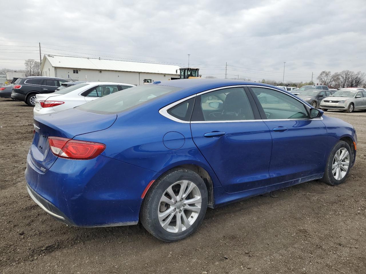 Photo 2 VIN: 1C3CCCAB2FN538091 - CHRYSLER 200 