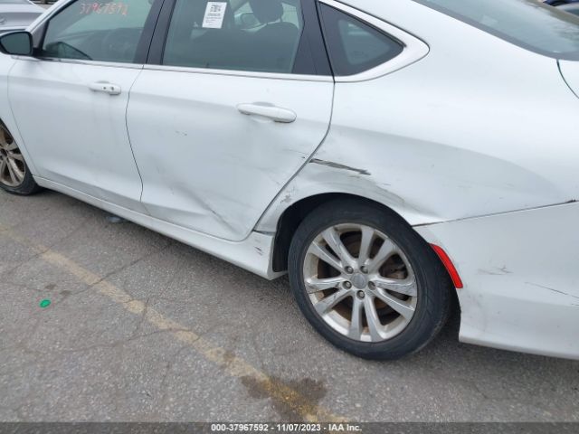 Photo 5 VIN: 1C3CCCAB2FN571852 - CHRYSLER 200 