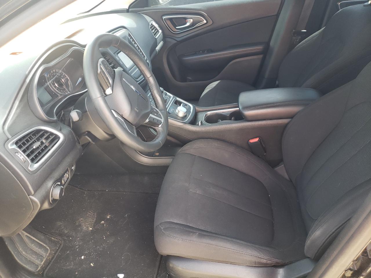 Photo 6 VIN: 1C3CCCAB2FN605708 - CHRYSLER 200 