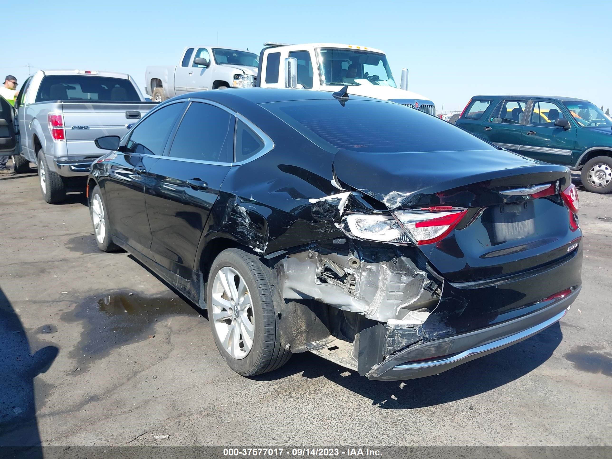 Photo 5 VIN: 1C3CCCAB2FN627384 - CHRYSLER 200 