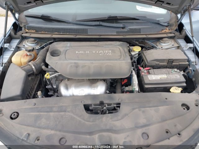 Photo 9 VIN: 1C3CCCAB2FN642175 - CHRYSLER 200 