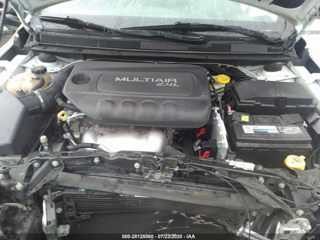 Photo 9 VIN: 1C3CCCAB2FN684538 - CHRYSLER 200 