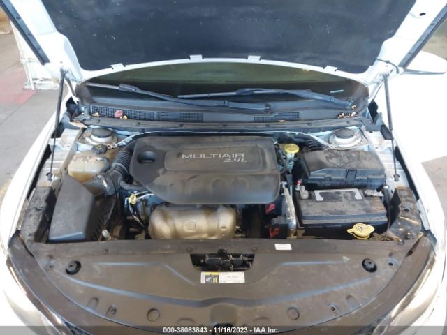 Photo 9 VIN: 1C3CCCAB2FN695068 - CHRYSLER 200 