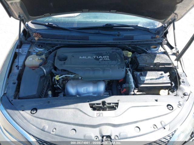 Photo 9 VIN: 1C3CCCAB2GN171100 - CHRYSLER 200 