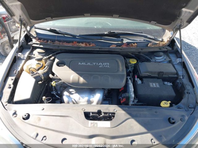 Photo 9 VIN: 1C3CCCAB2GN175583 - CHRYSLER 200 