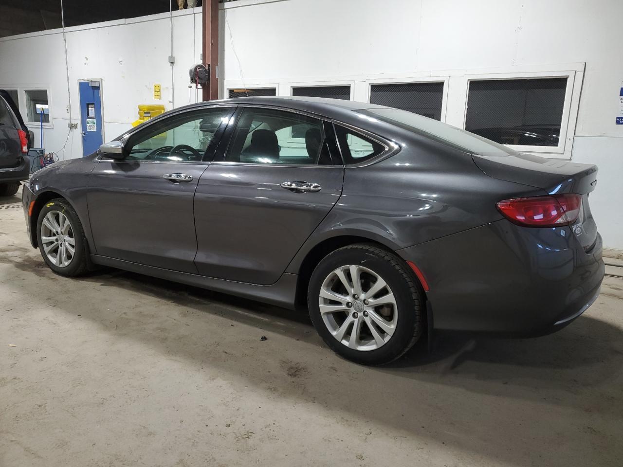 Photo 1 VIN: 1C3CCCAB3FN570001 - CHRYSLER 200 