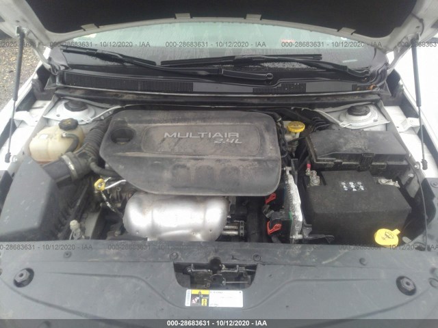 Photo 9 VIN: 1C3CCCAB3FN621271 - CHRYSLER 200 