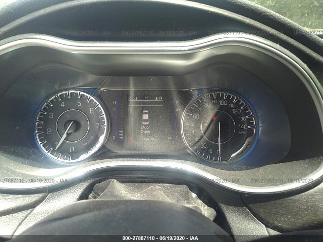 Photo 6 VIN: 1C3CCCAB3FN640760 - CHRYSLER 200 