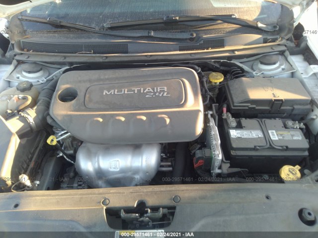 Photo 9 VIN: 1C3CCCAB3FN692552 - CHRYSLER 200 