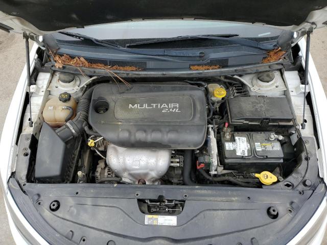 Photo 10 VIN: 1C3CCCAB3FN710757 - CHRYSLER 200 