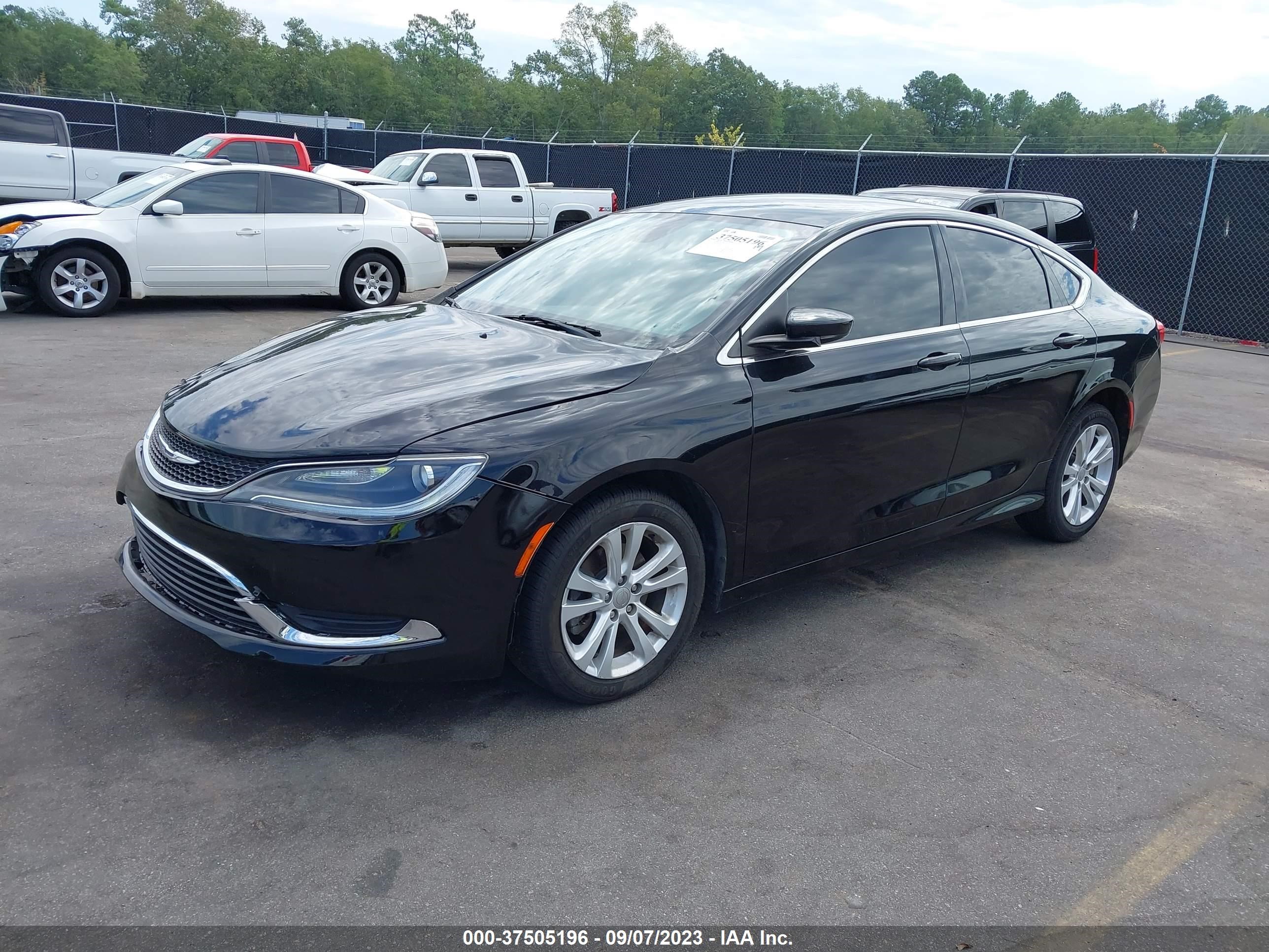 Photo 1 VIN: 1C3CCCAB3FN715747 - CHRYSLER 200 