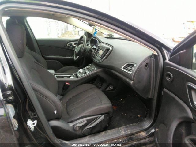 Photo 4 VIN: 1C3CCCAB3GN107843 - CHRYSLER 200 